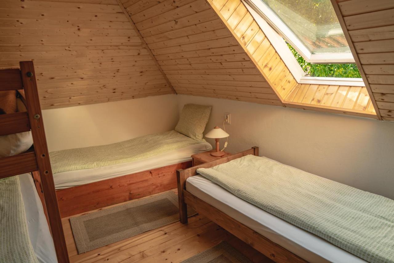 Sziklakert - Életöröm Vendégház Rimetea Esterno foto