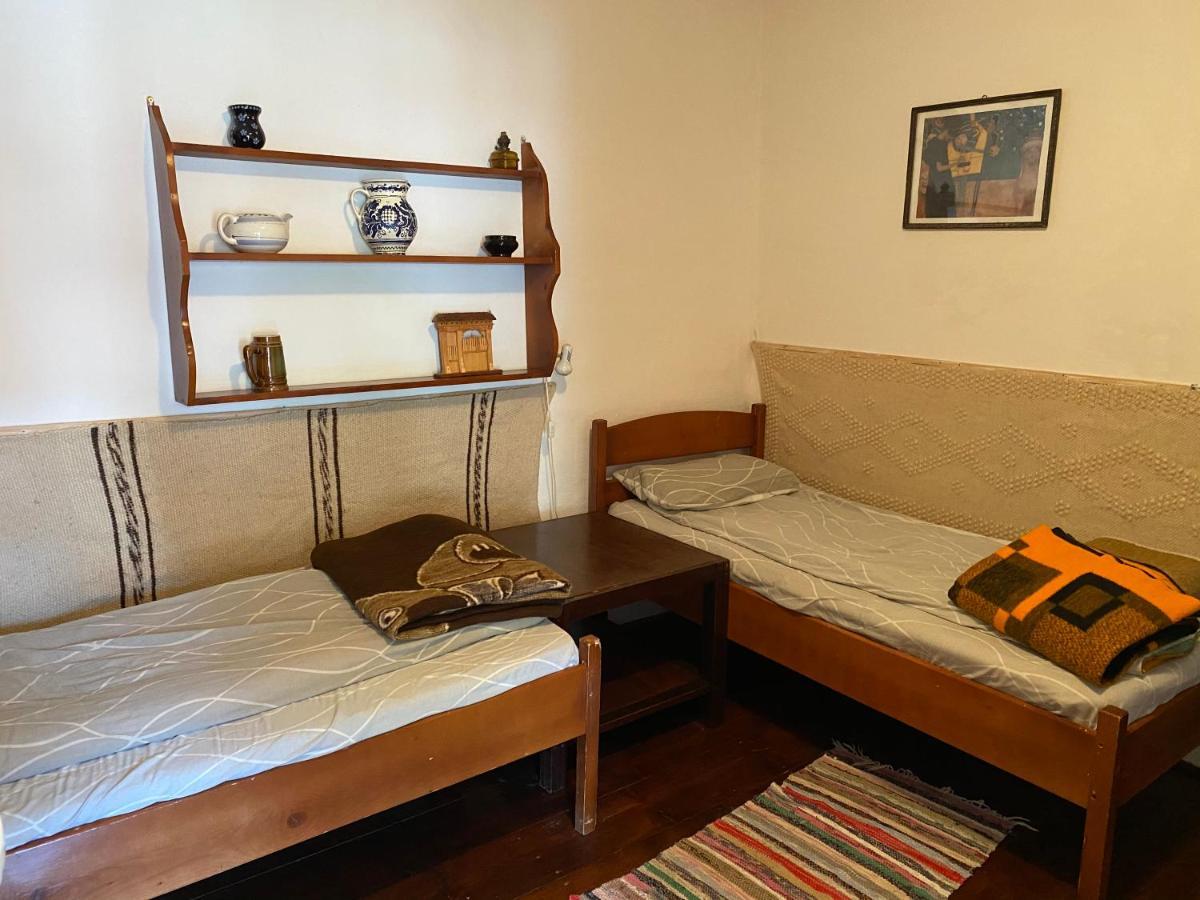 Sziklakert - Életöröm Vendégház Rimetea Esterno foto