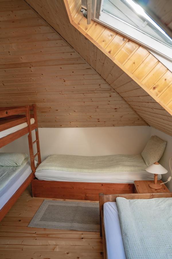 Sziklakert - Életöröm Vendégház Rimetea Esterno foto
